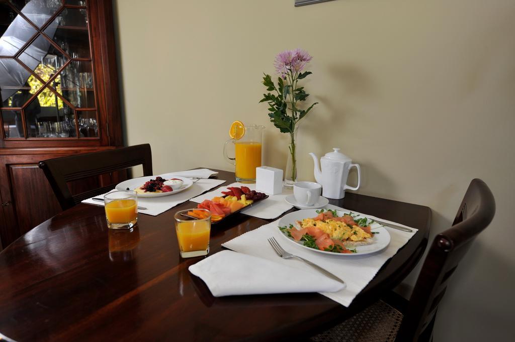 Trigg Retreat Bed & Breakfast Пърт Екстериор снимка