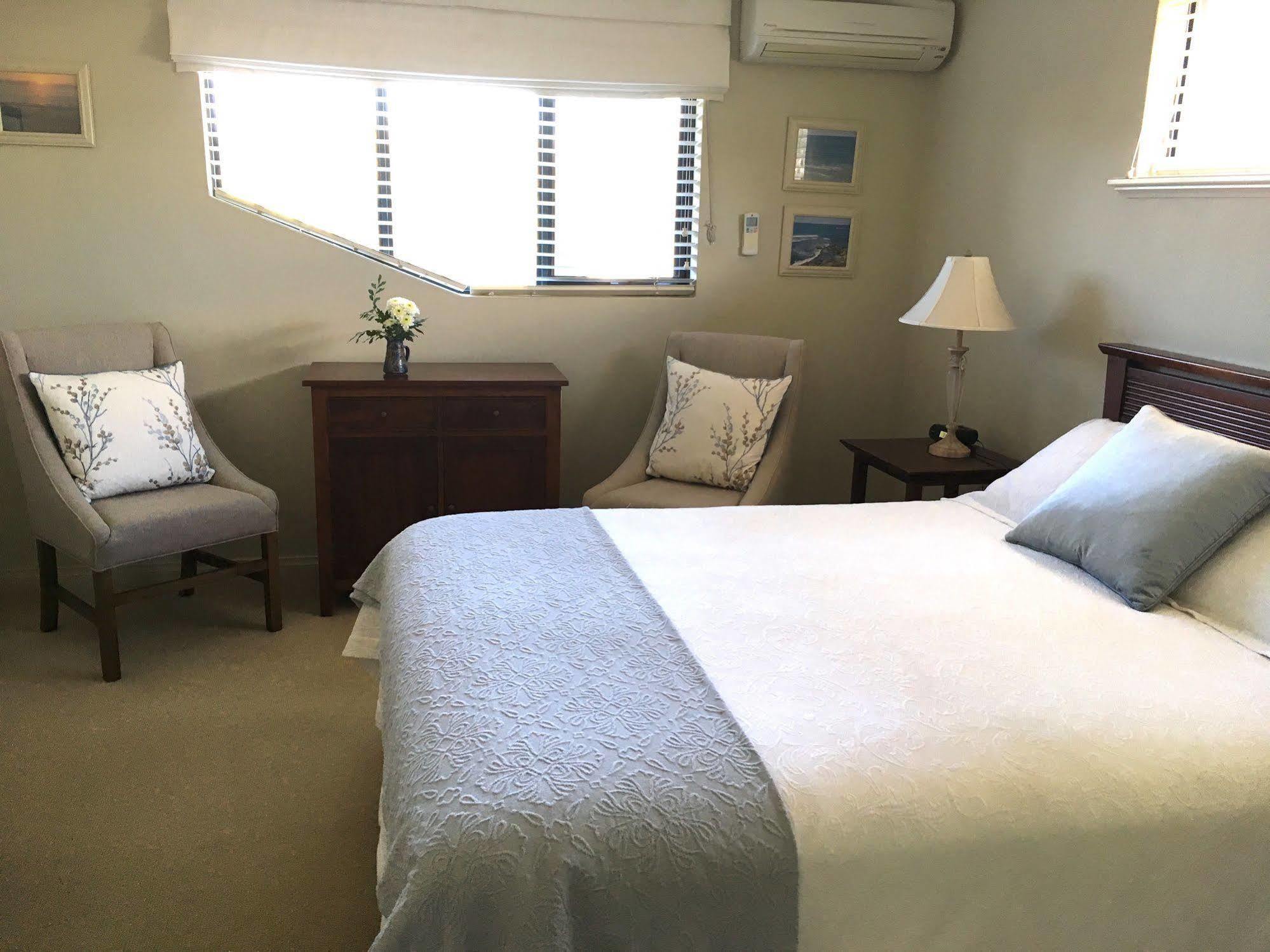 Trigg Retreat Bed & Breakfast Пърт Екстериор снимка