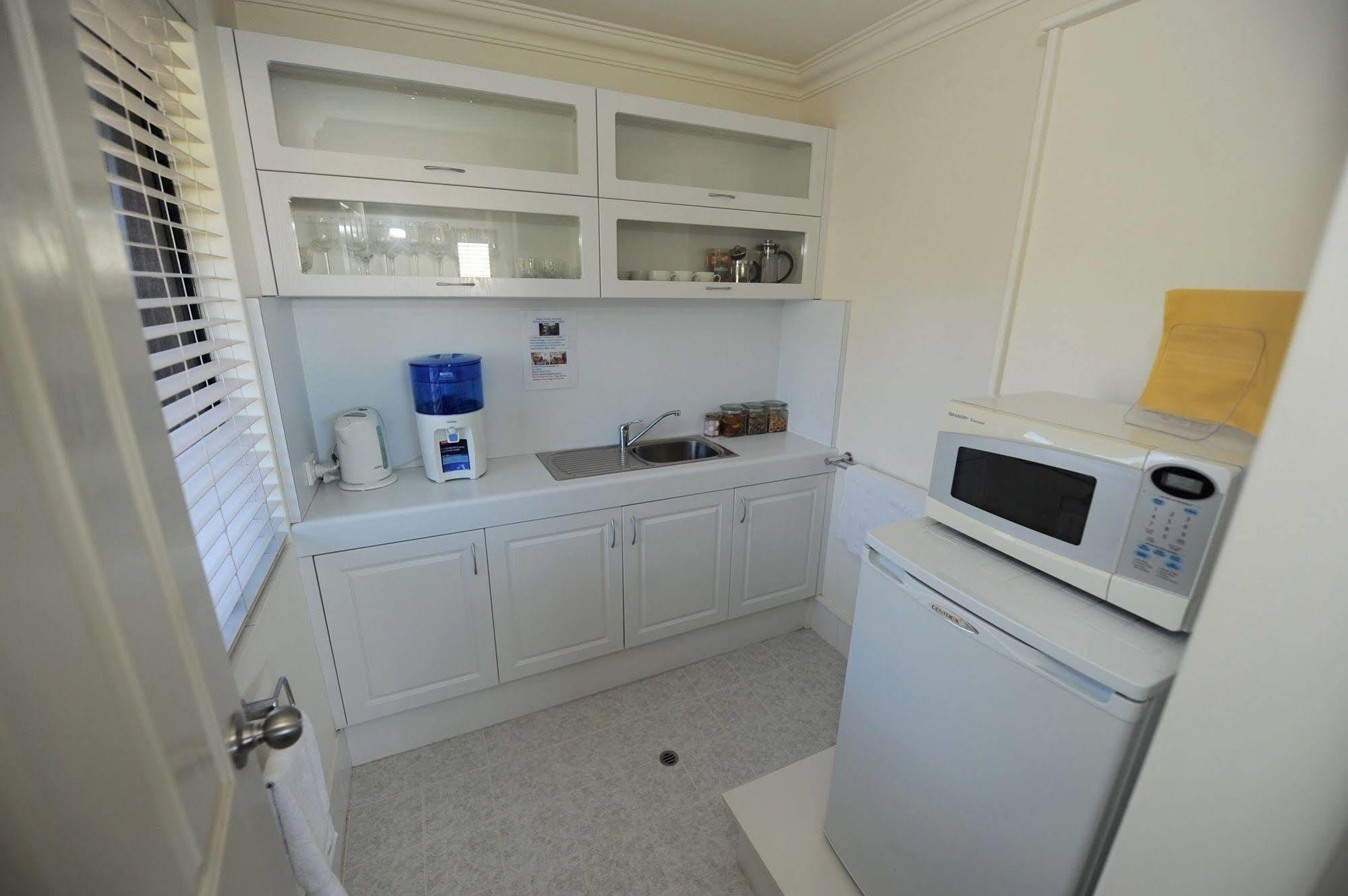 Trigg Retreat Bed & Breakfast Пърт Екстериор снимка